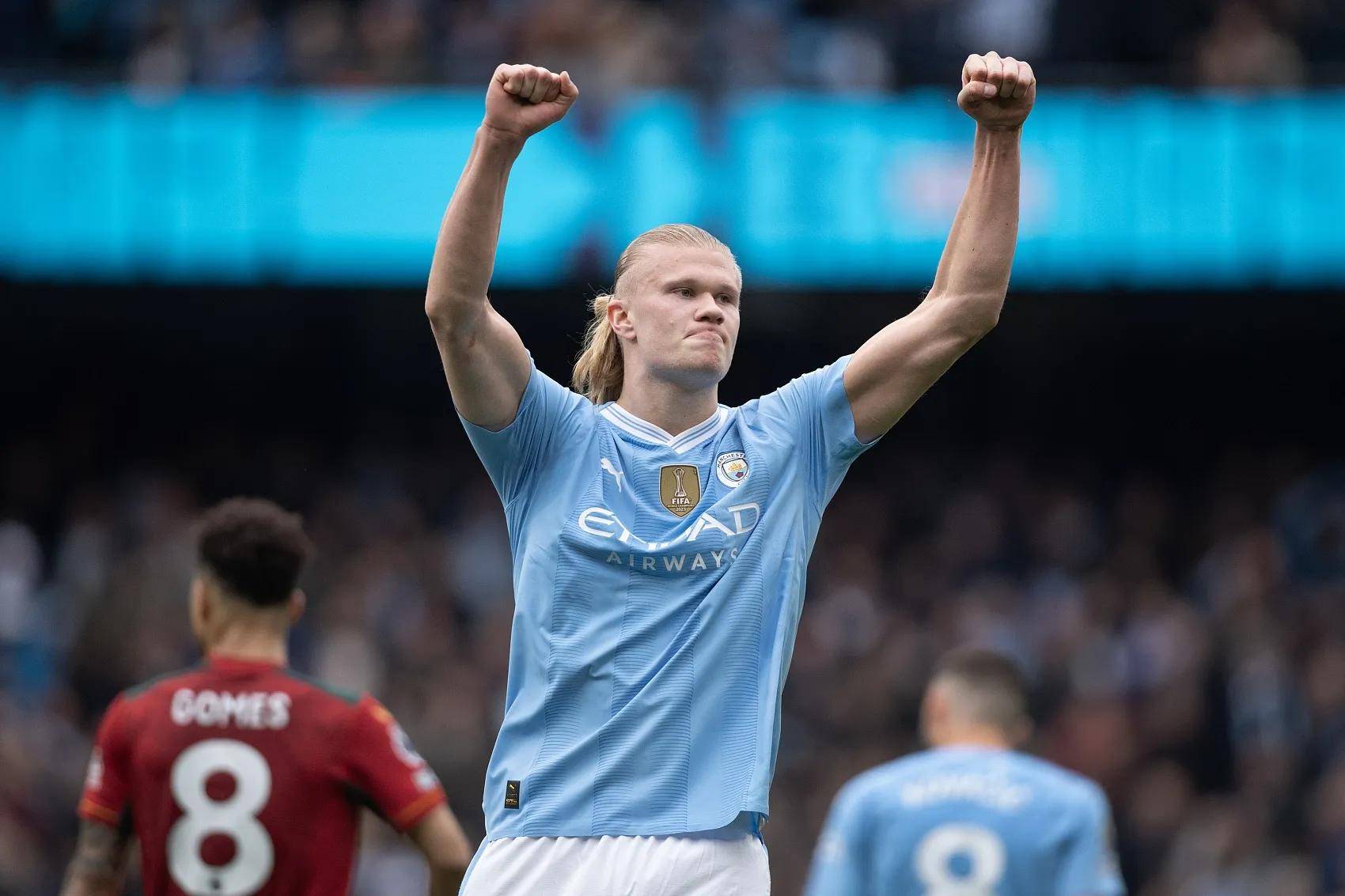 普陀篮球热血激战，虽败犹荣赢尽掌声！（普陀篮球热血鏖战，惜败仍赢满场喝彩）