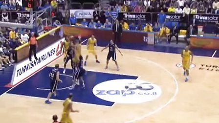 本赛季防守突破时被过掉比例最高的球员：东契奇高居第二（本季被对手突破成功率最高的球员榜：东契奇位列第2）