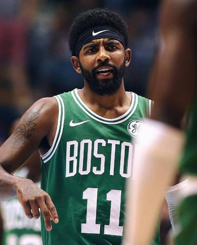 手感火热！穆雷&小哈达威合砍47分6篮板4助攻（状态火爆！穆雷与小哈达威联手砍下47分6篮板4助攻）