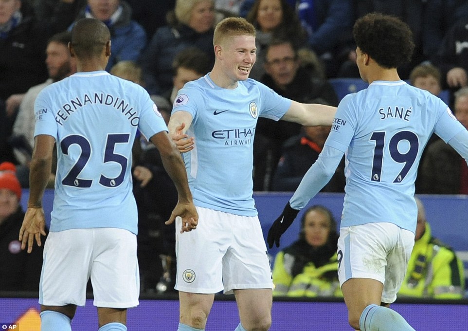 曼联1-1西汉姆联，拉齐奥1-0米兰，英超低谷期持续。（曼联战平西汉姆，拉齐奥小胜米兰，英超低迷期延续）