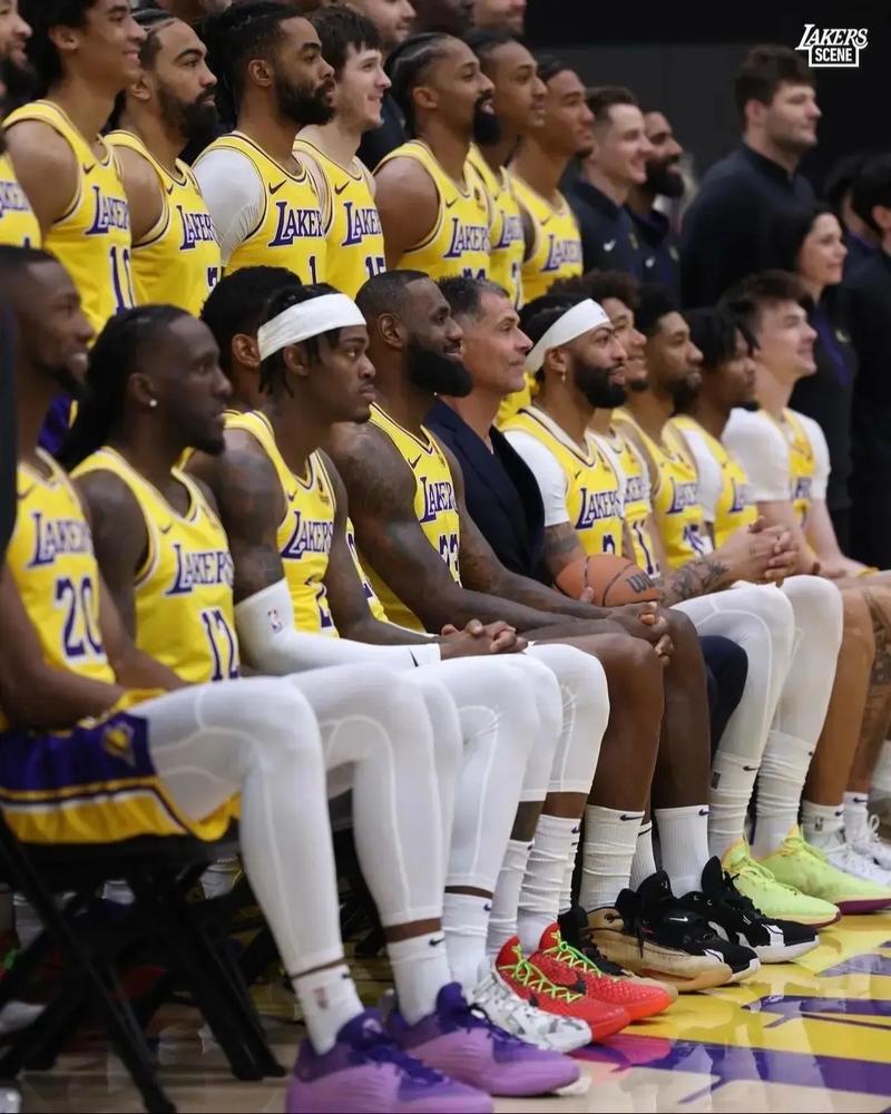 罗梅罗告别孙兴慜：你是热刺的最高传奇，最好的永远留我心中（罗梅罗深情告别孙兴慜：你是热刺最伟大传奇，你的光辉永记我心）